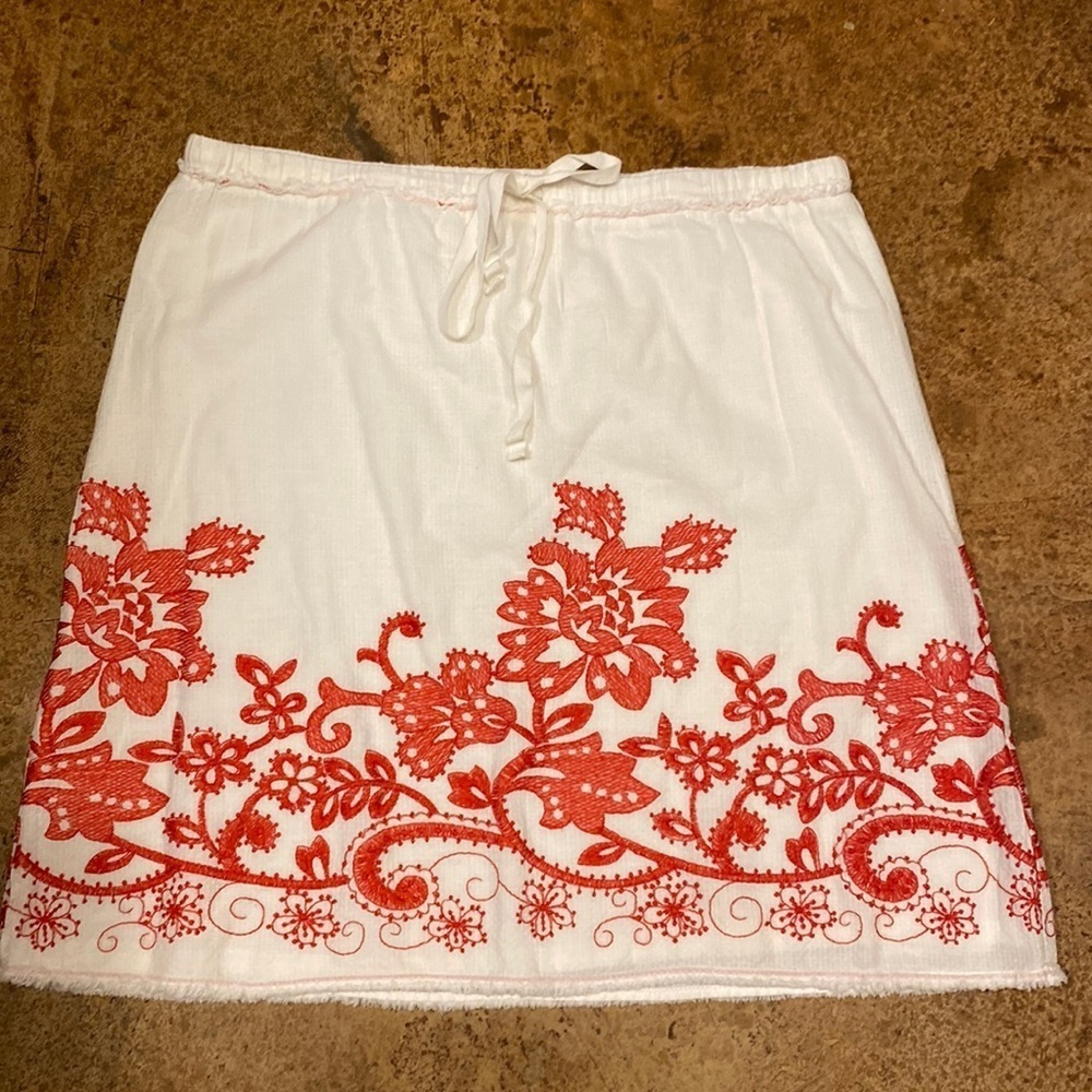 SOPHIE Max white and red embroidered drawstring cotton mini skirt